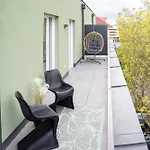 Eggenberg City Suites - Apartment Amore - Self Check-In
